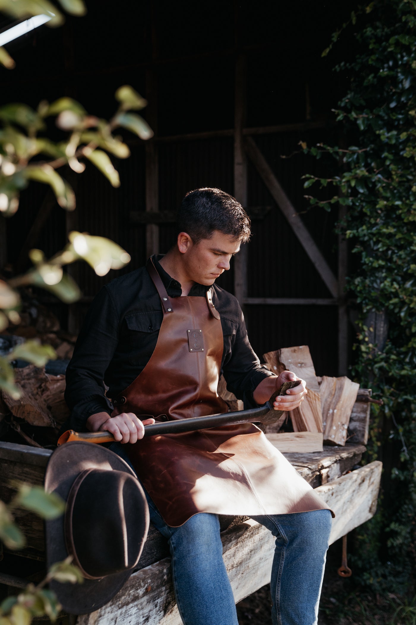 Leather Apron Plain Front - Cognac
