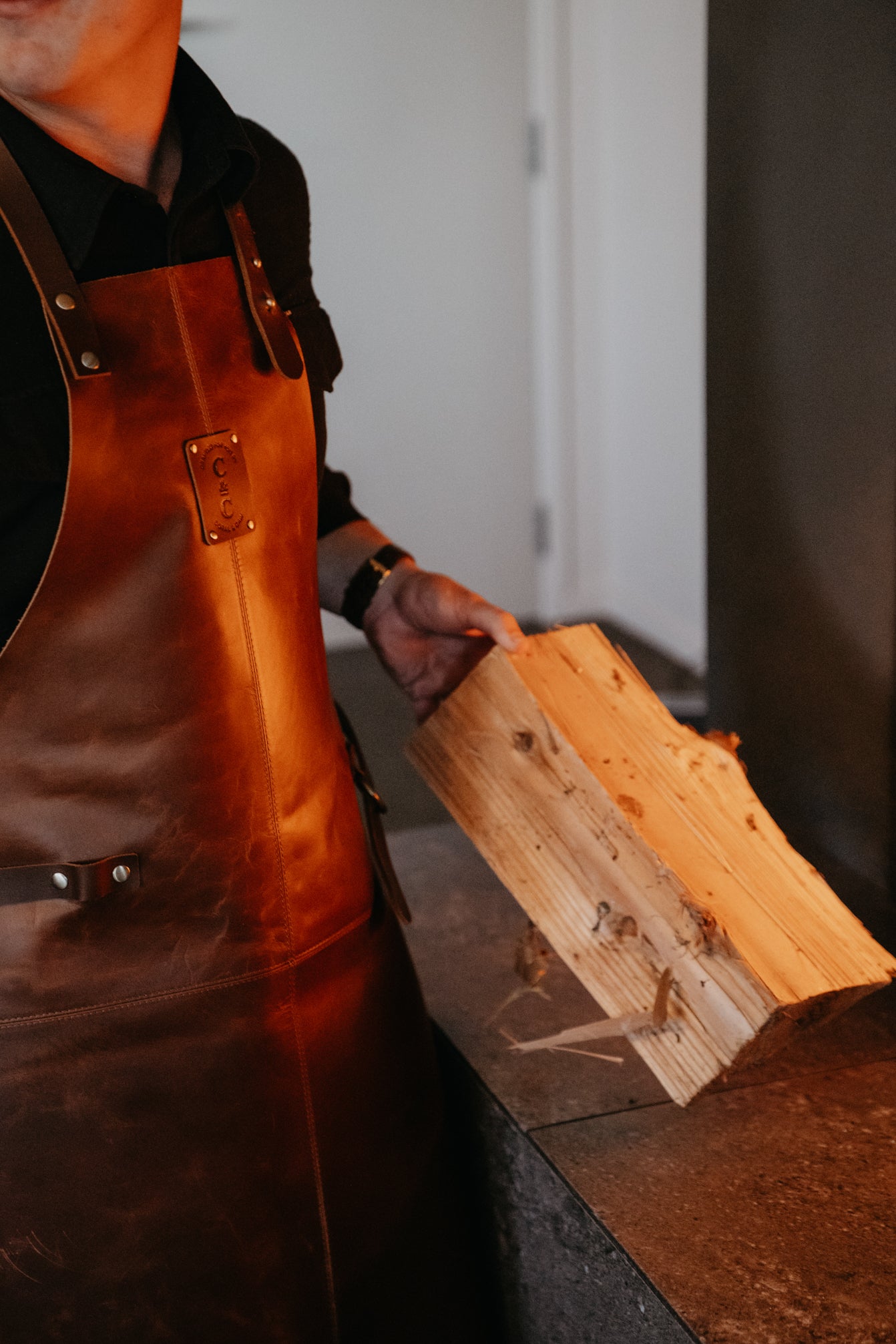 Leather Apron Plain Front - Cognac