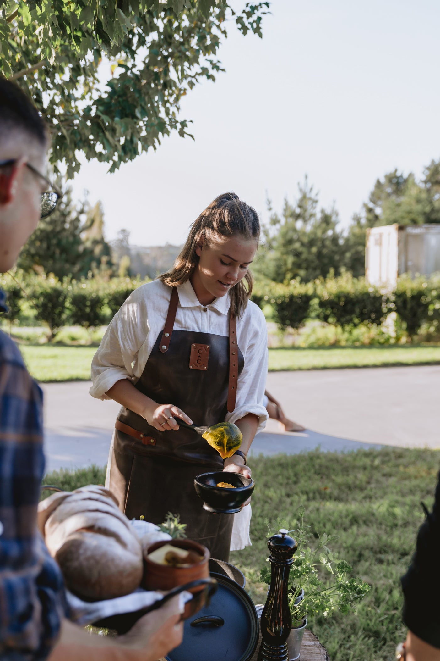 Leather Apron With Front Pocket - Brown